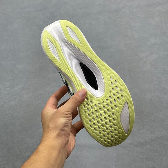 Asics Carbon Plate Racing Running Shoes Metaspeed Series - Picture 2 of 9